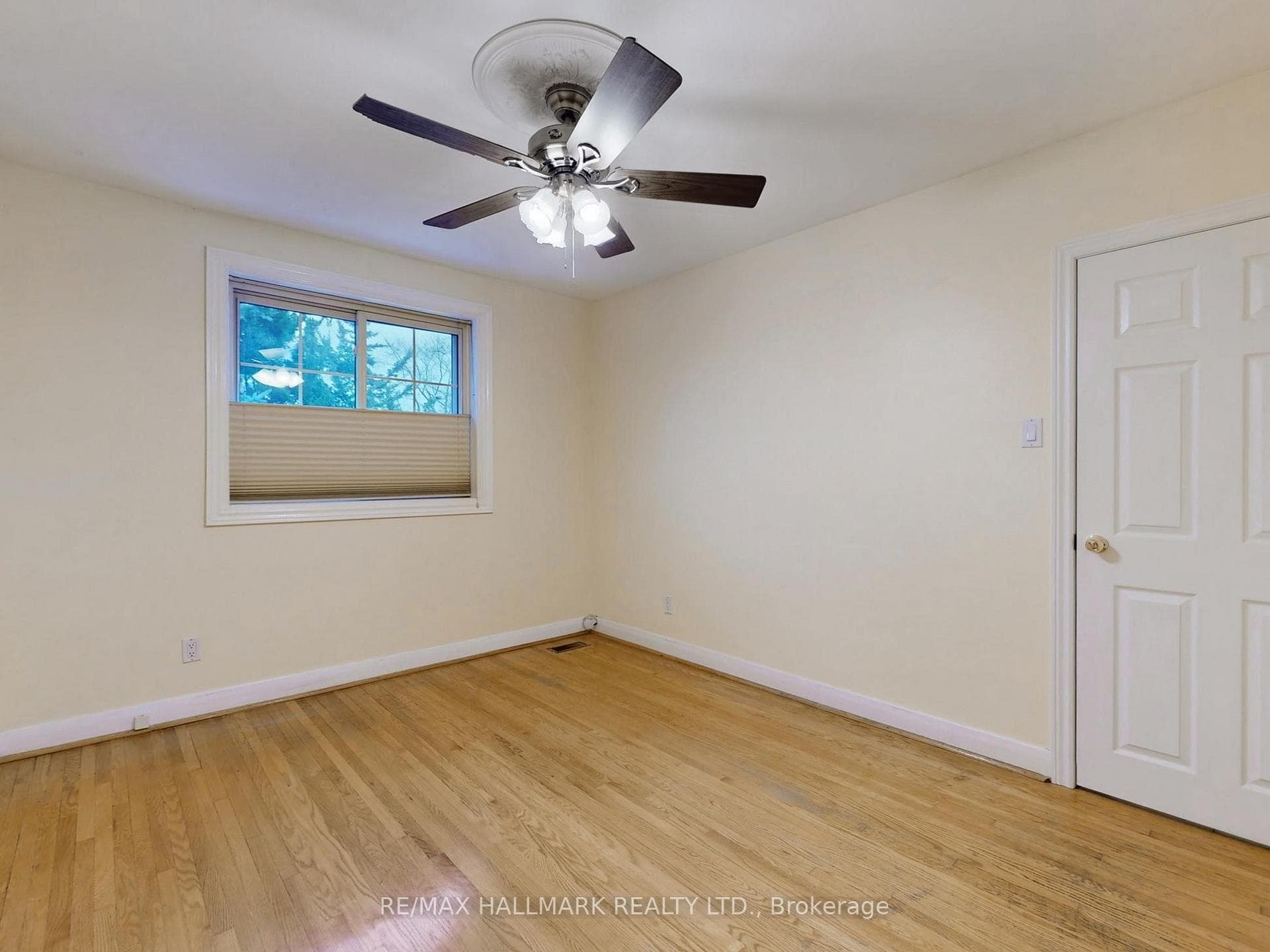 142 Barber Greene Road photo 23
