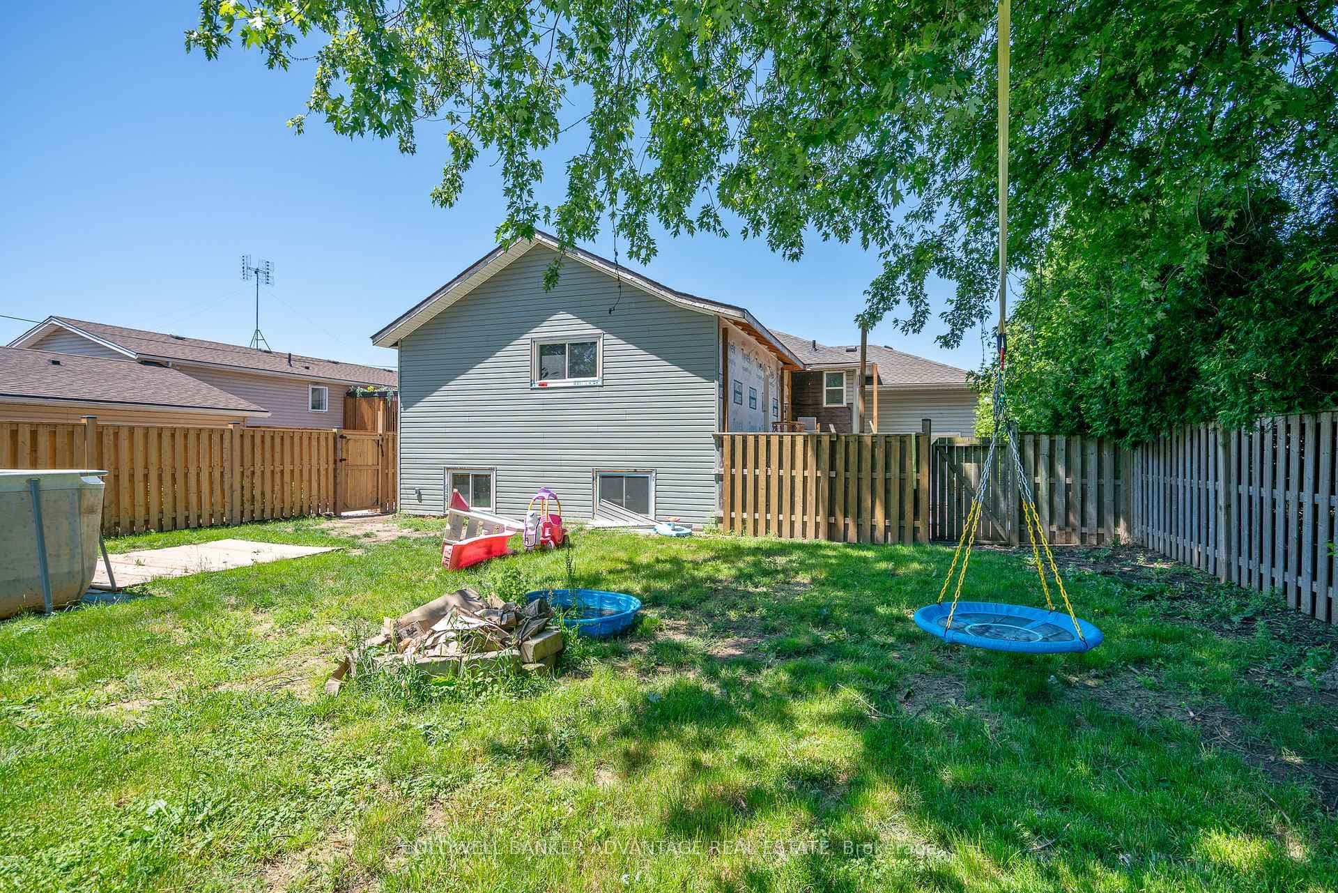 54 Patterson Avenue photo 25