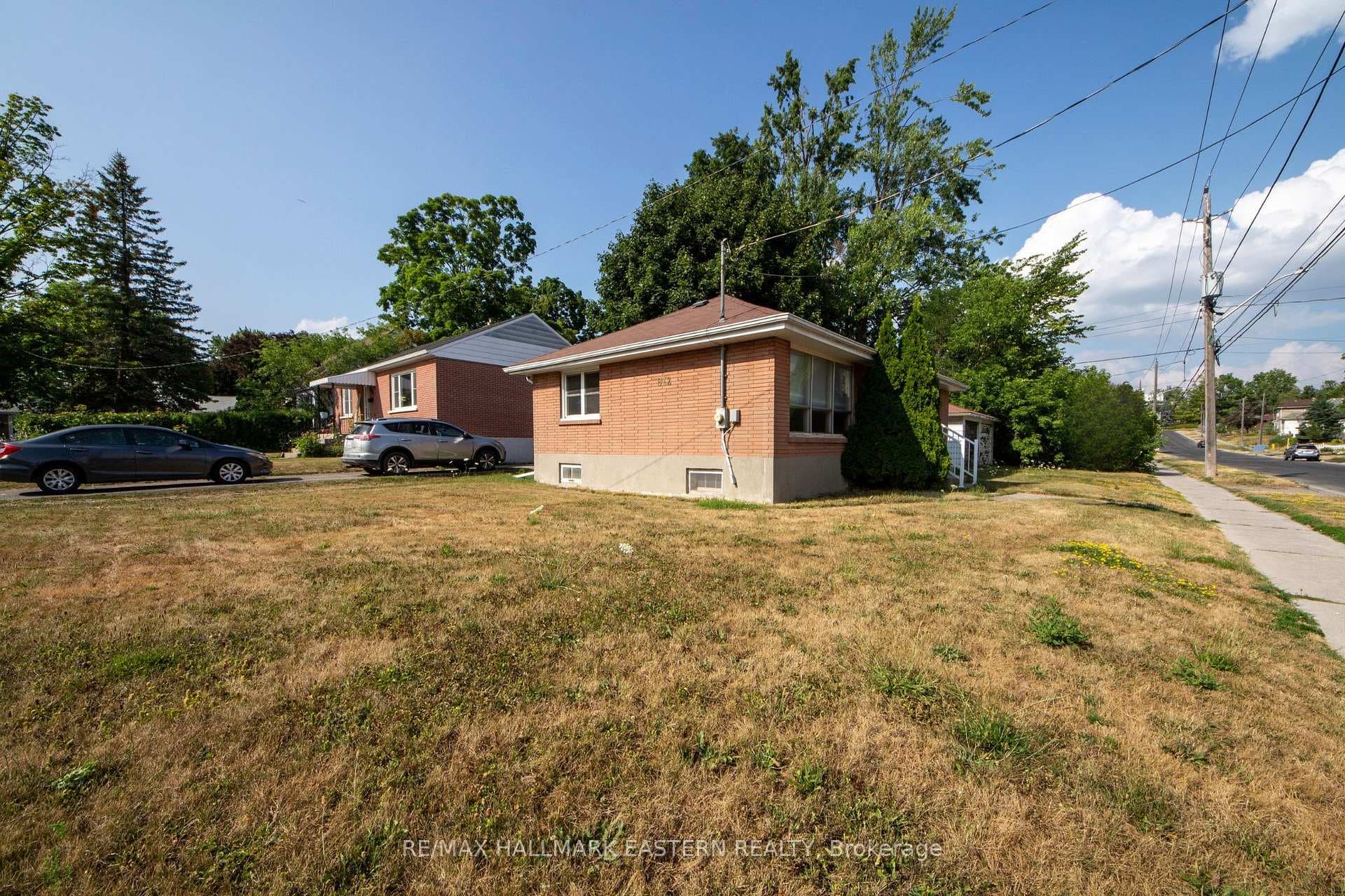 812 Argyle Street photo 31