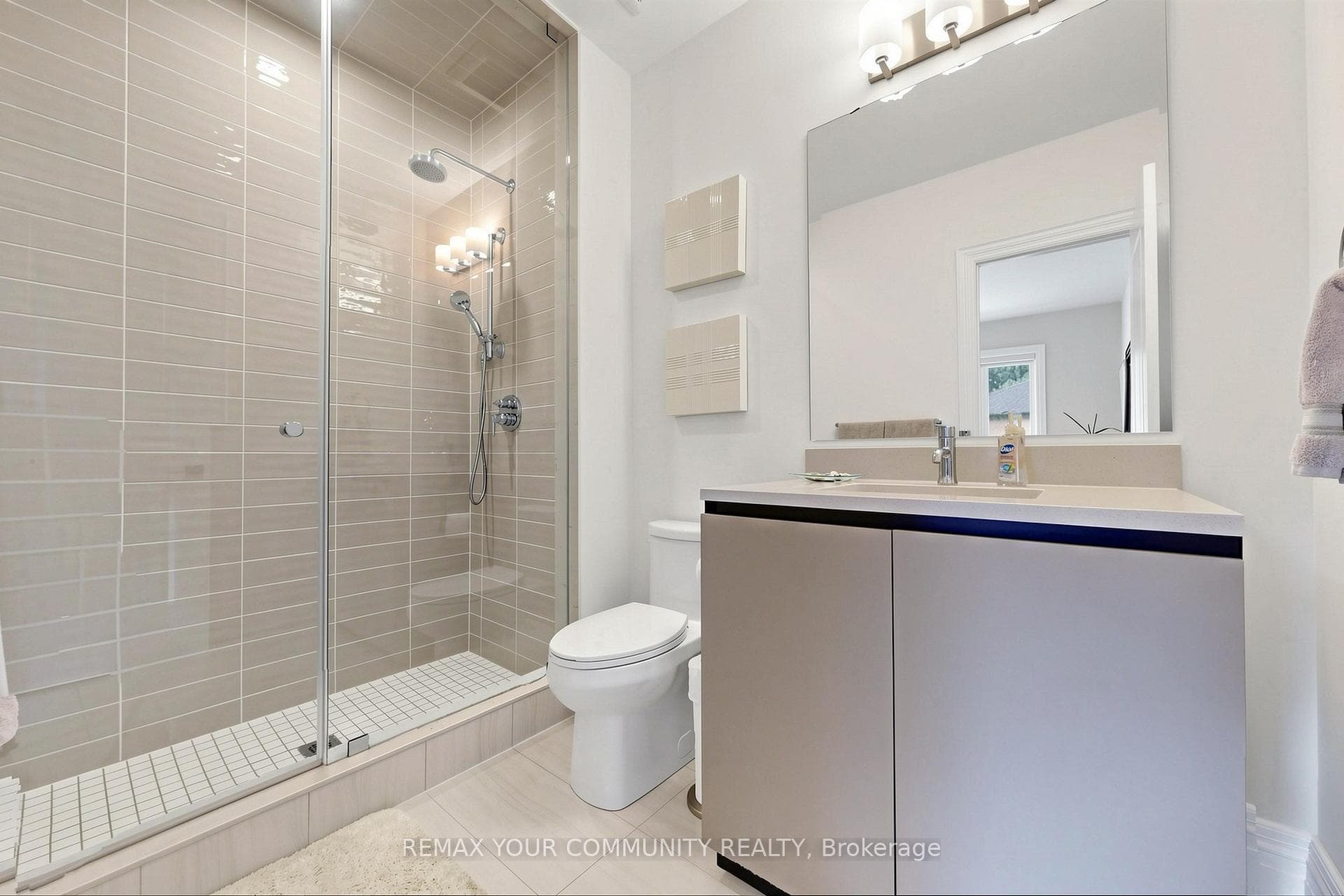 60 Royal Hill Court photo 23