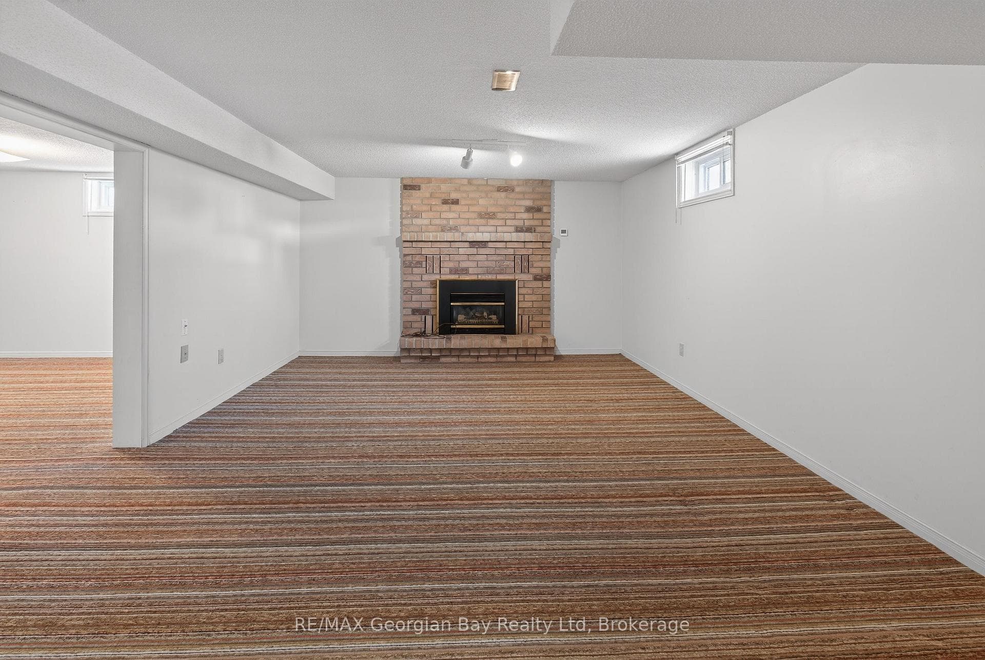 1032 Dominion Avenue photo 20