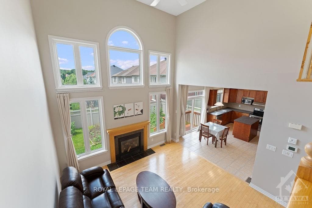 105 PANISSET Avenue photo 17