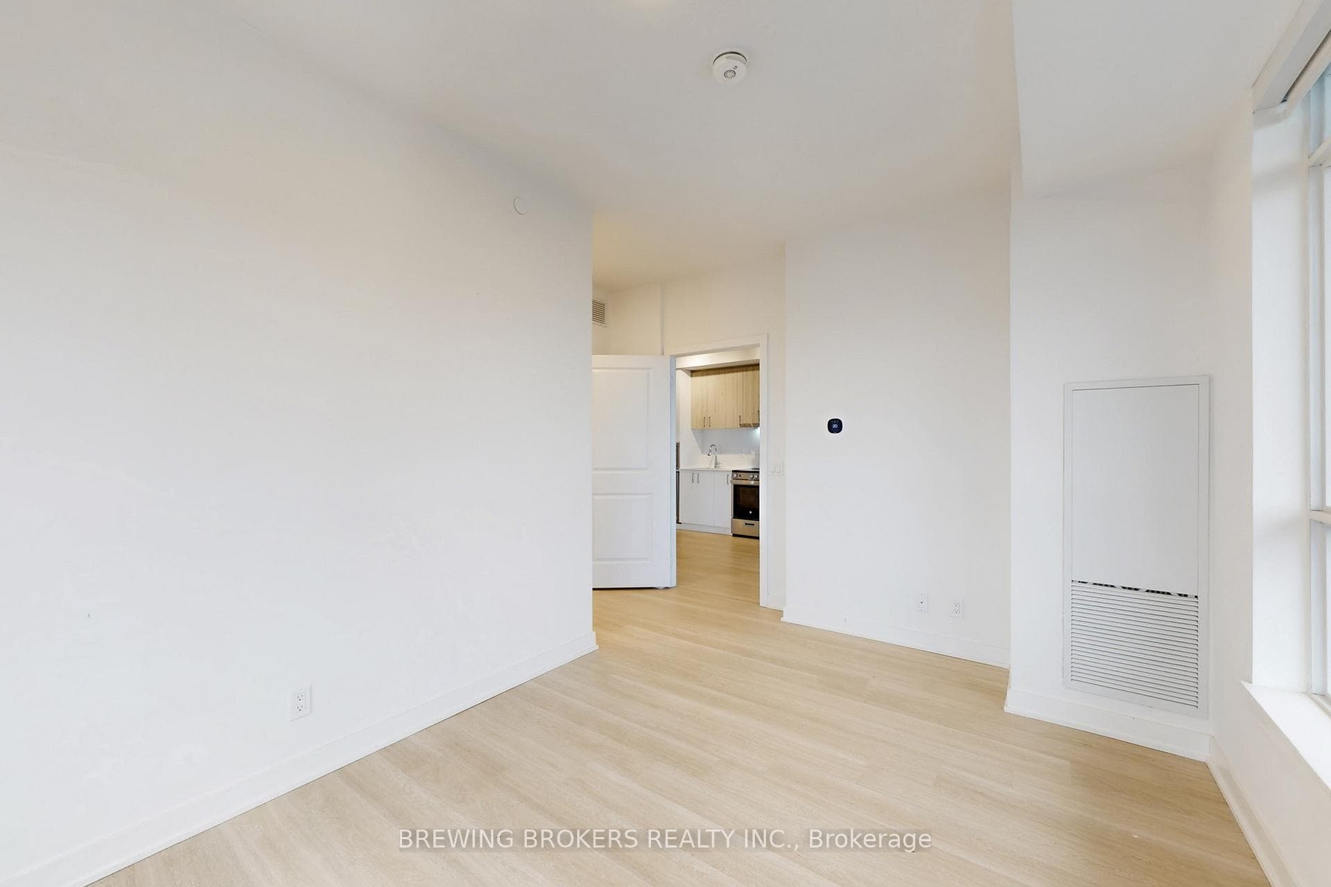 30 Upper Mall Way Unit 3010 photo 27