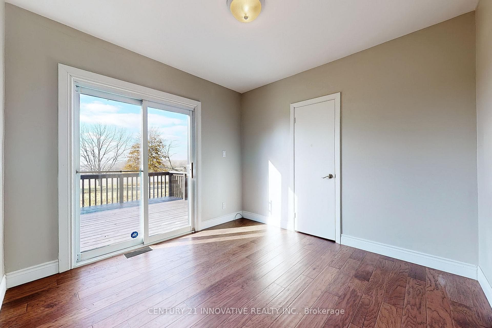 1184 Solina Road photo 10