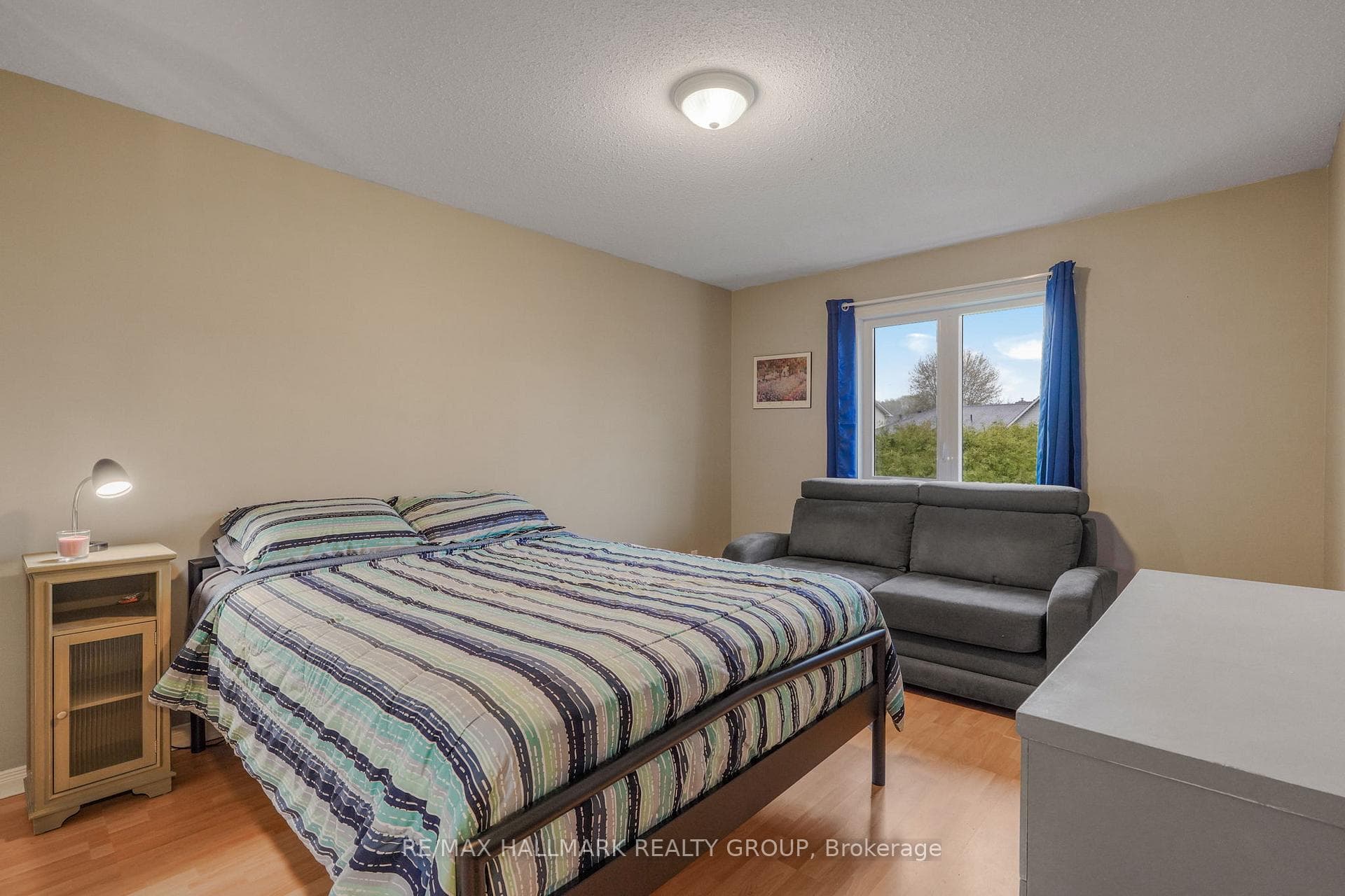 3327 Descotes Circle photo 23