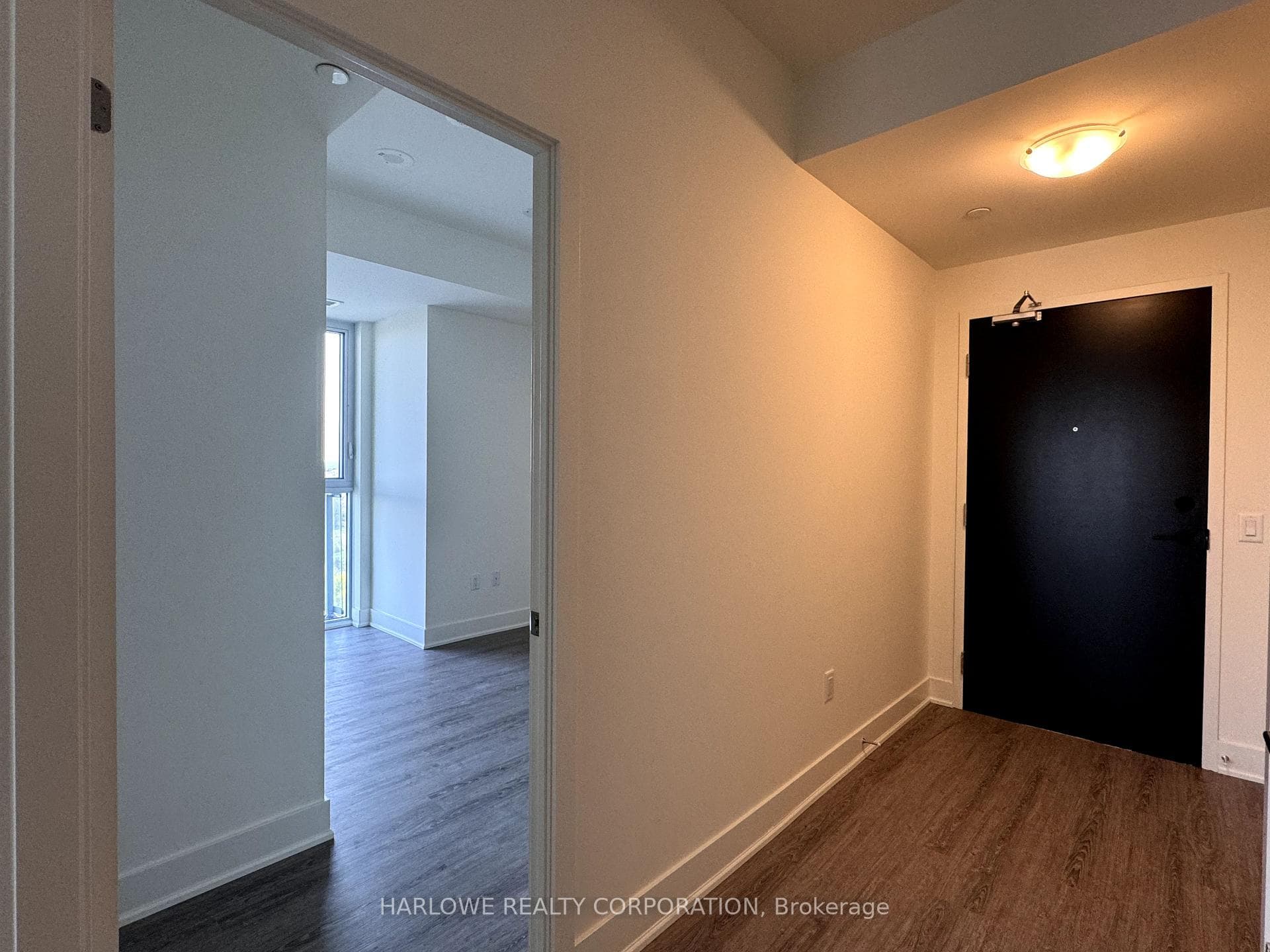 185 Deerfield Road Unit 1403 photo 23