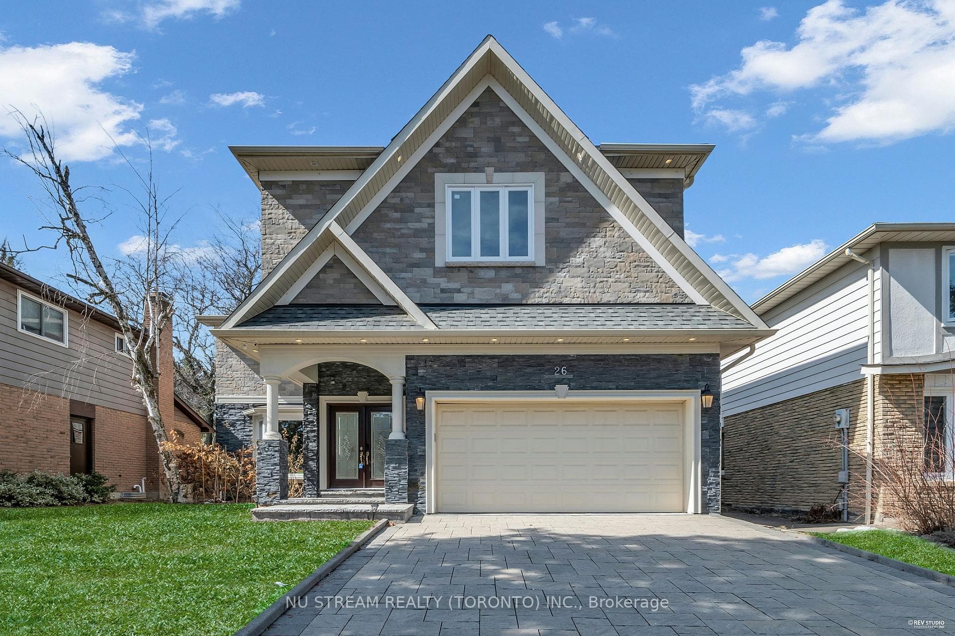 26 Liebeck Crescent photo 2