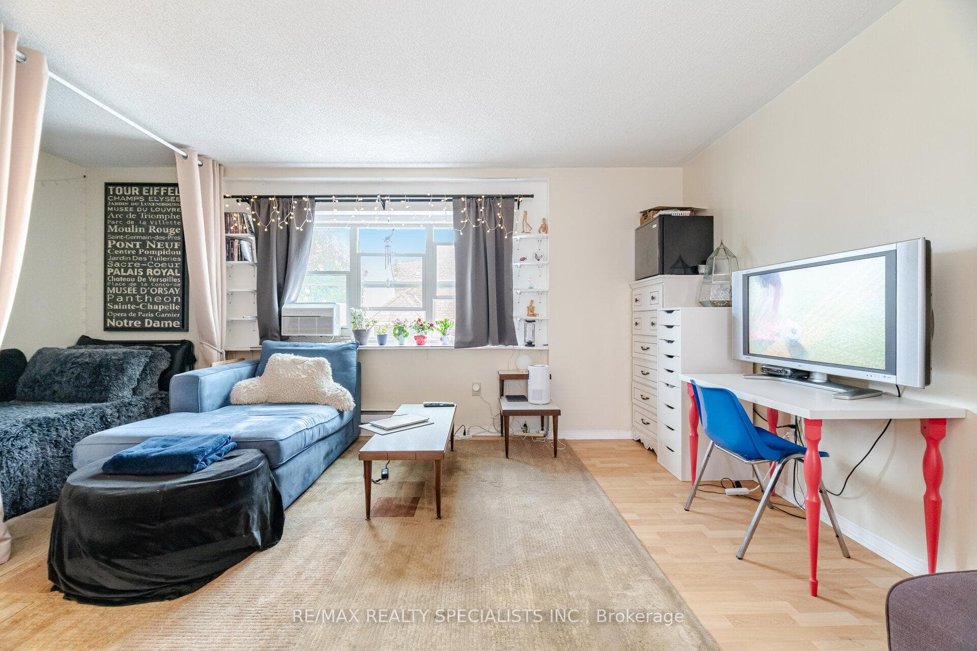 154 Roxton Road photo 43