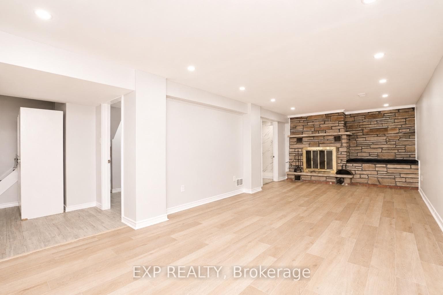 1202 Sun Valley Court photo 26