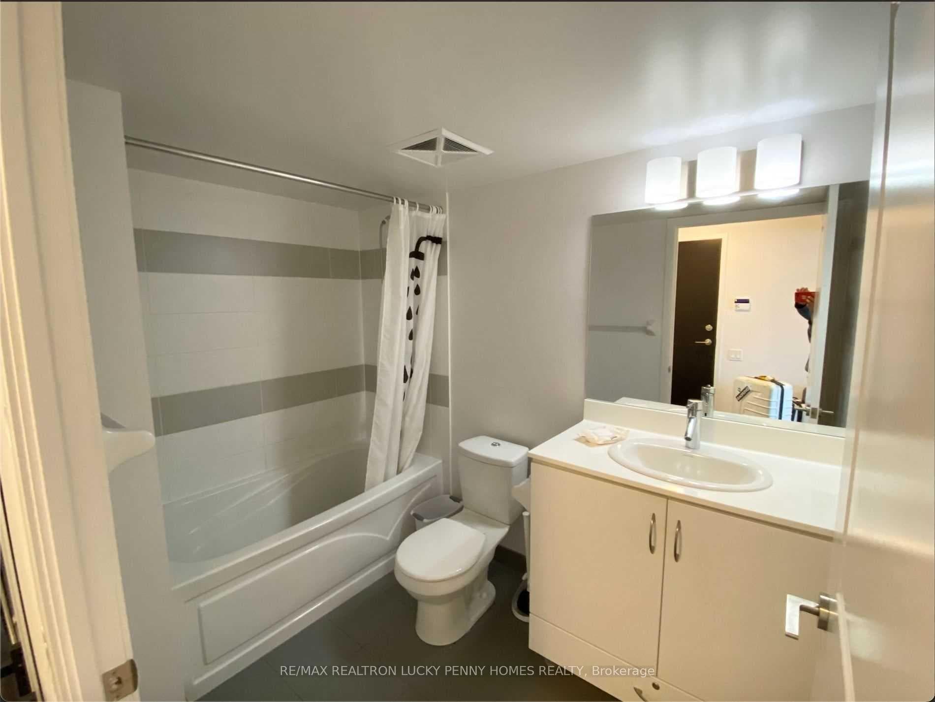 5168 Yonge Street Unit 1908 photo 4