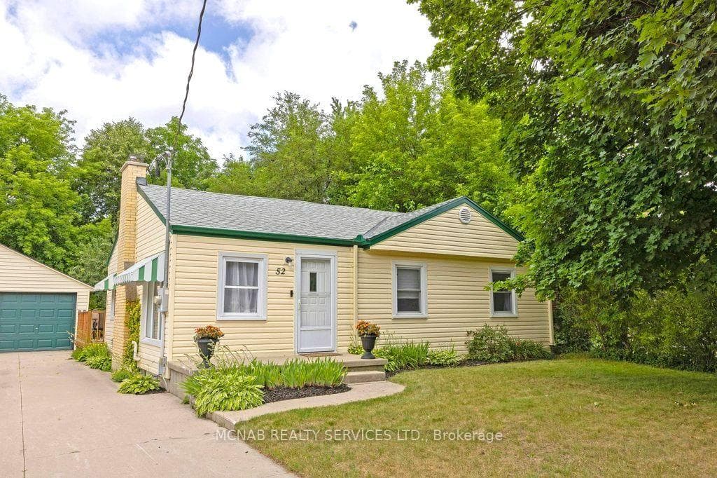 52 Broadway Avenue photo 1