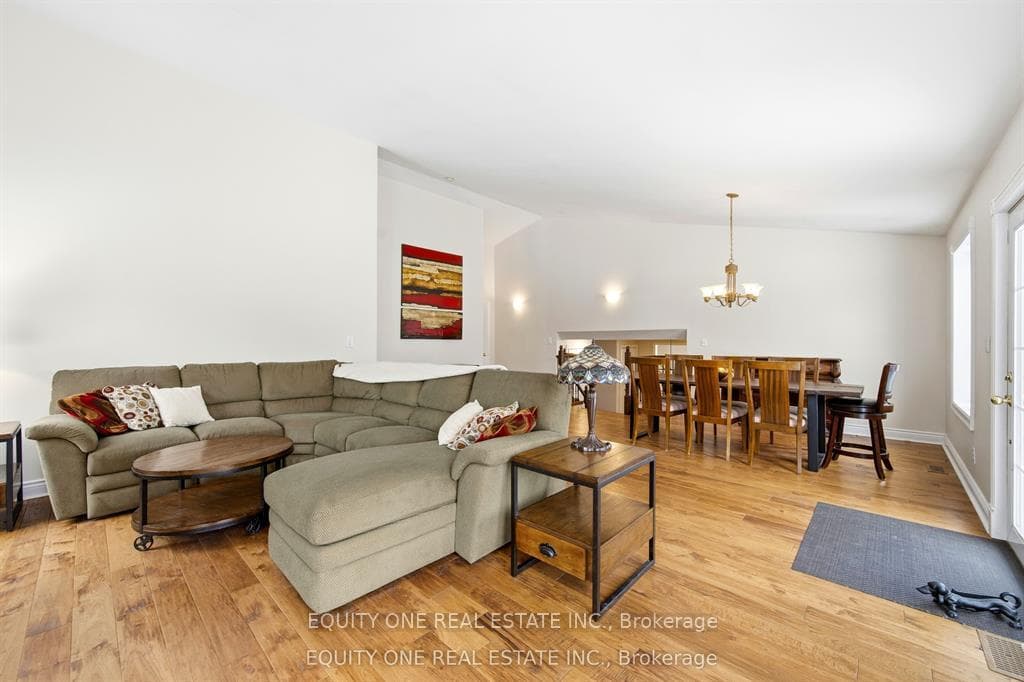 17 Savage Drive photo 27