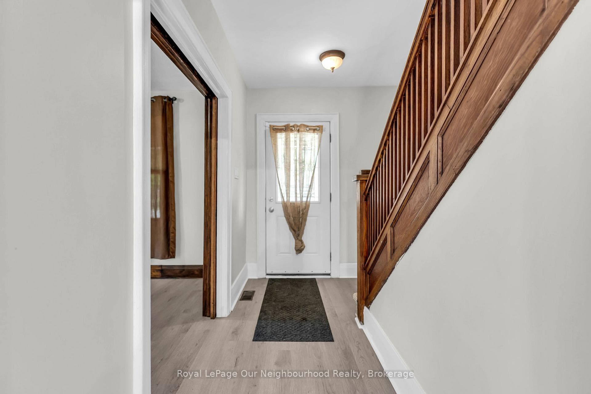 1301 King Street photo 10