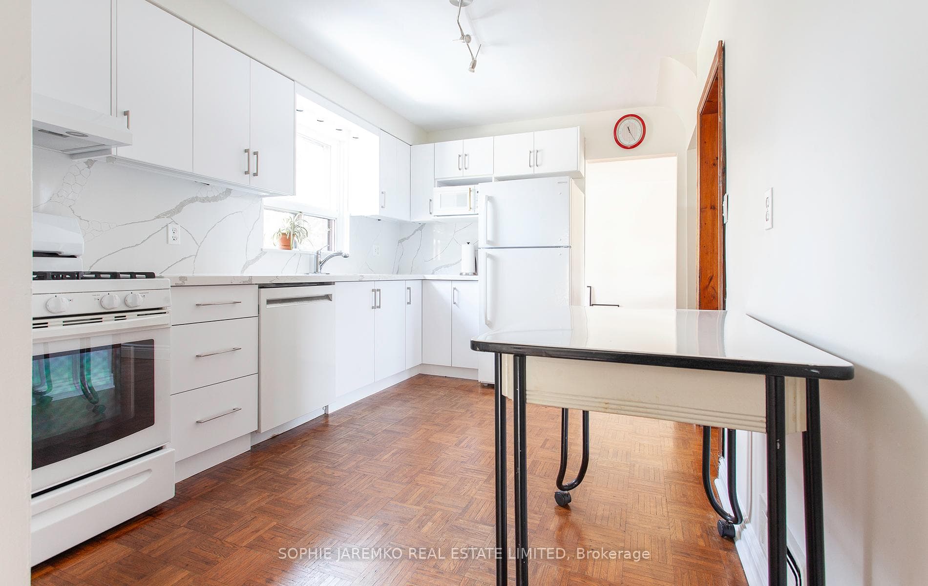 2091 Harvest Drive photo 16