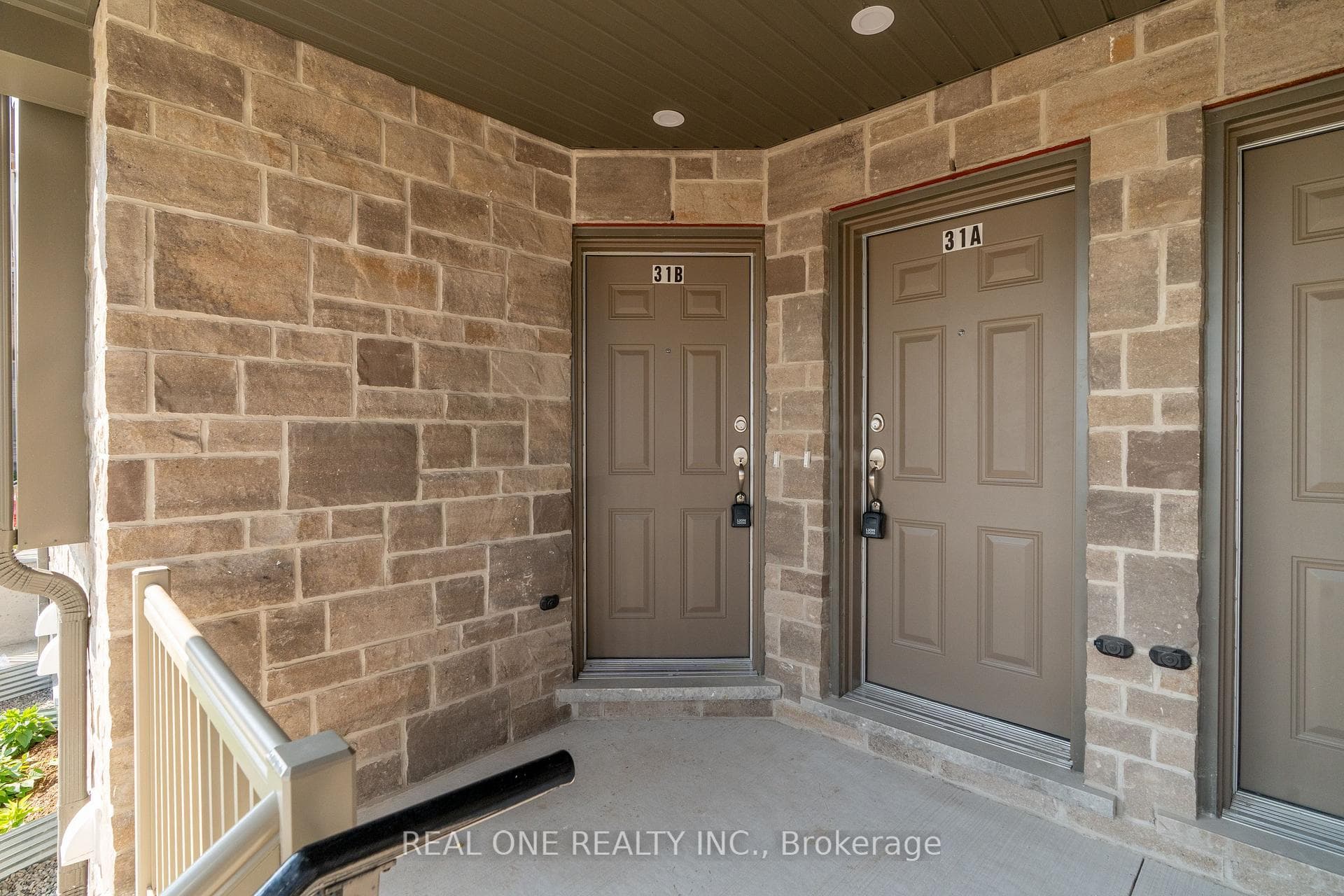85 Mullin Drive Unit 31B photo 4