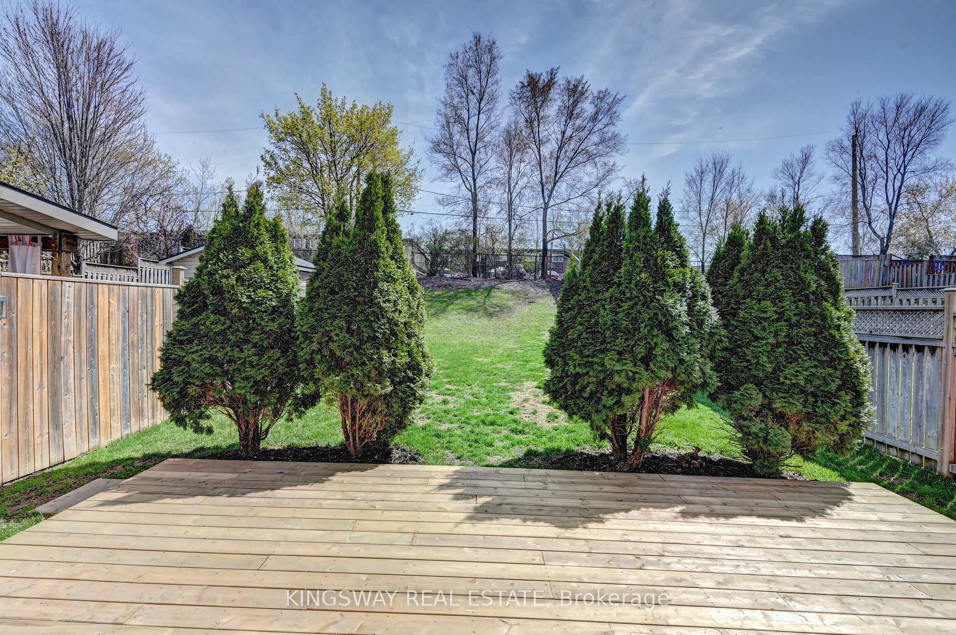 626 Mortimer Drive photo 37