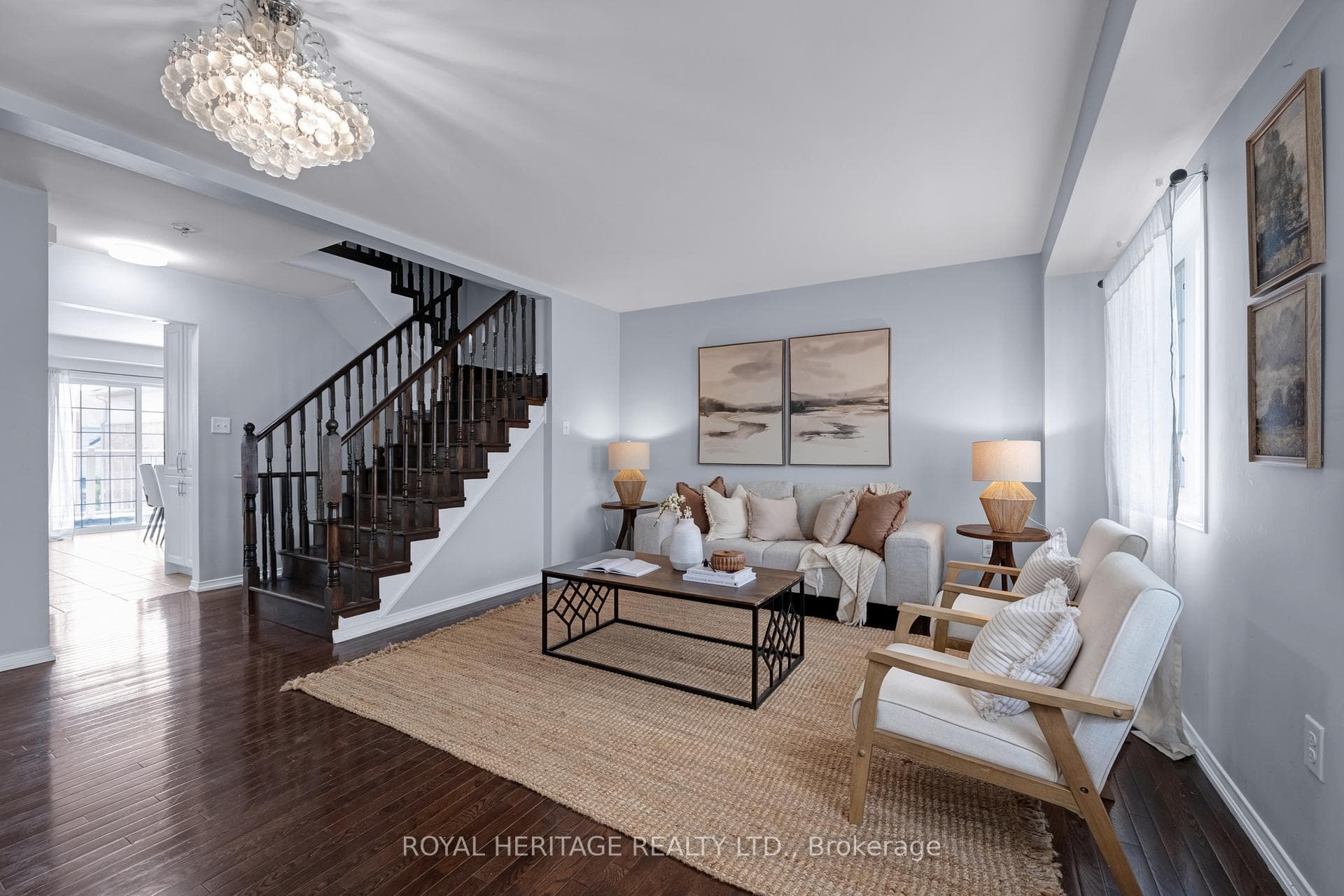 497 Rossland Road photo 15