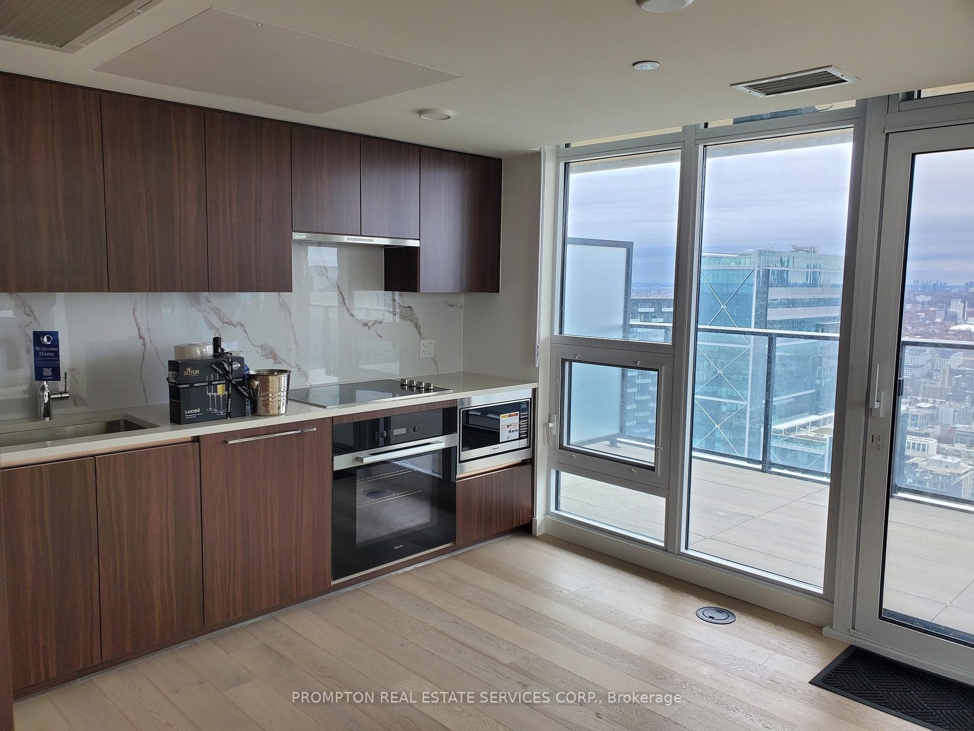 3 Concord Cityplace Way Unit 6205 photo 7