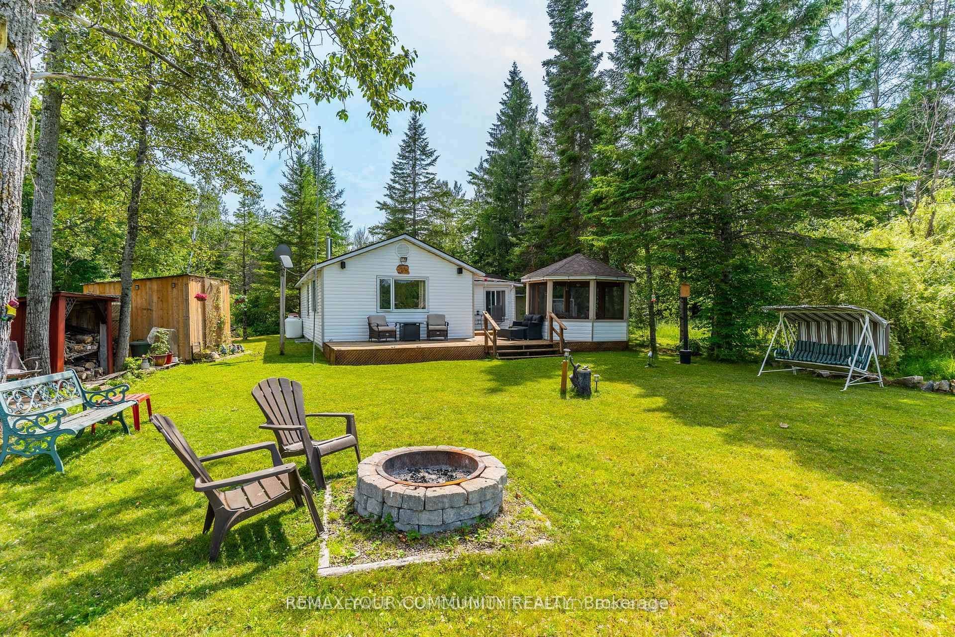 1139 Canuck Trail photo 33