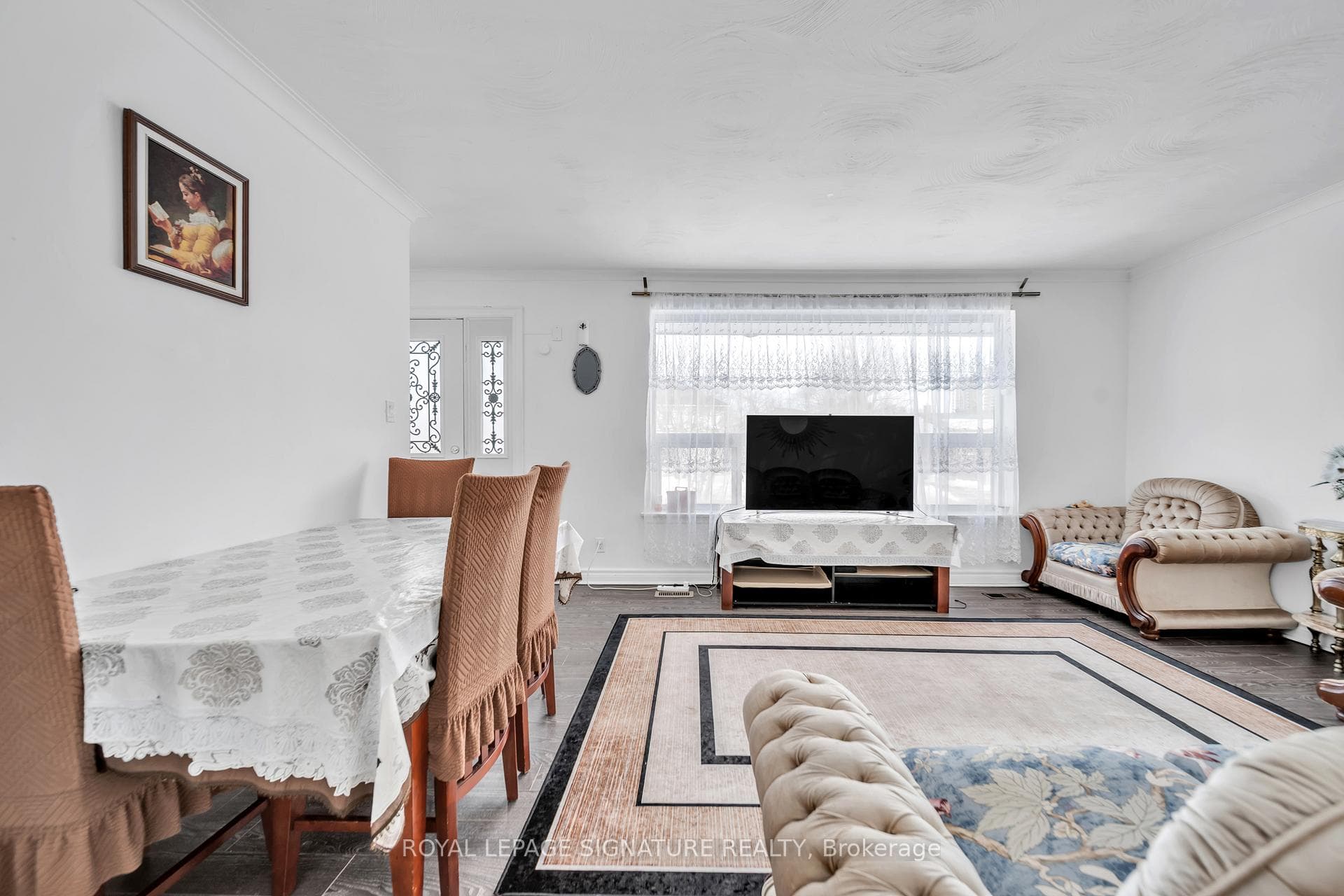 217 Moore Park Avenue photo 9