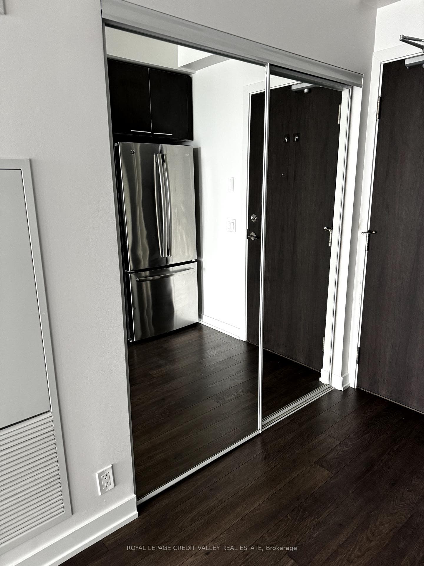 10 Park Lawn Road Unit 4006 photo 12