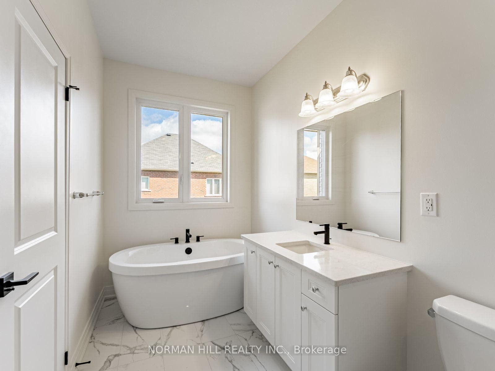 9 Lilestone Drive photo 22