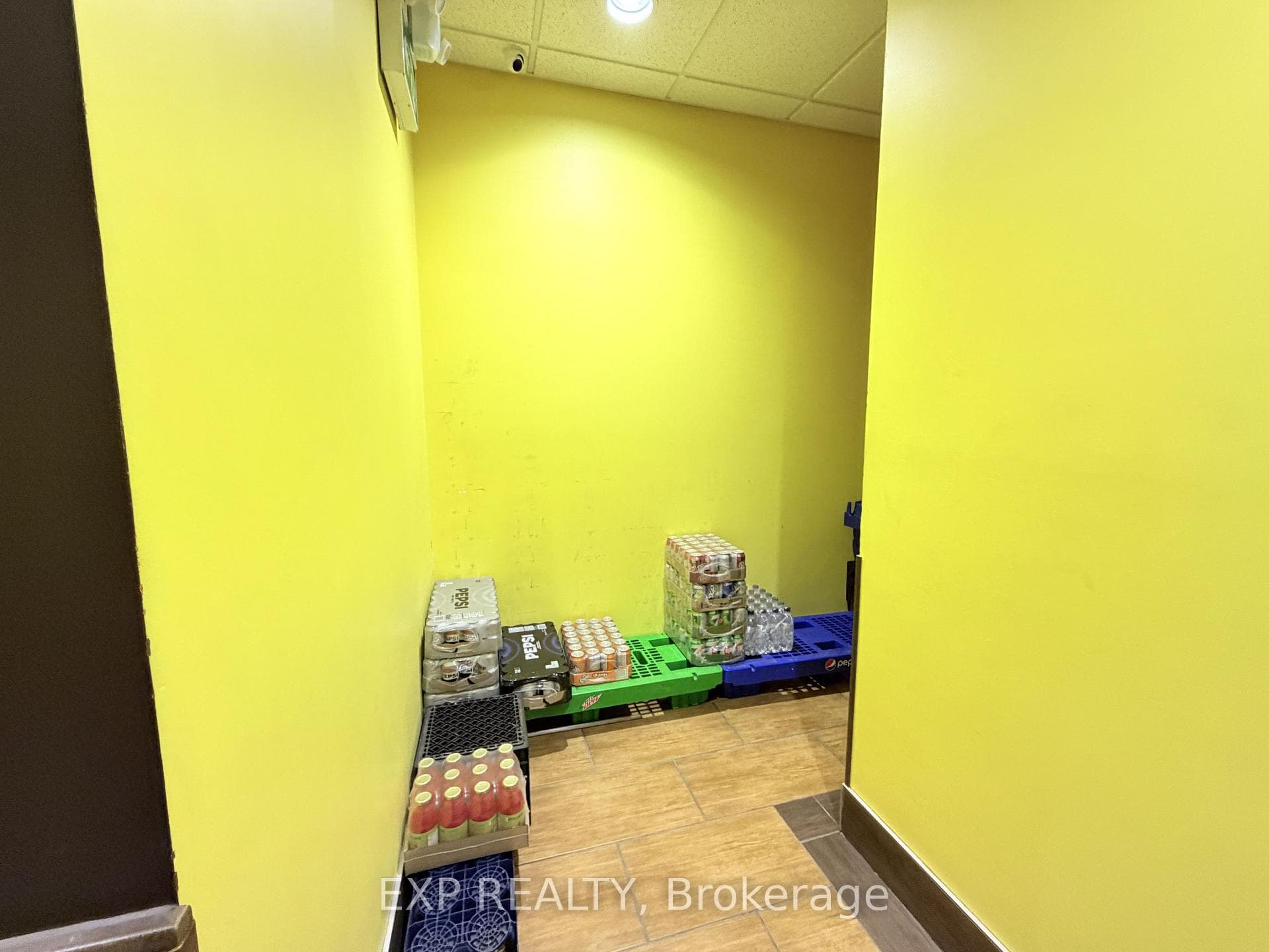 720 Spadina Avenue photo 26
