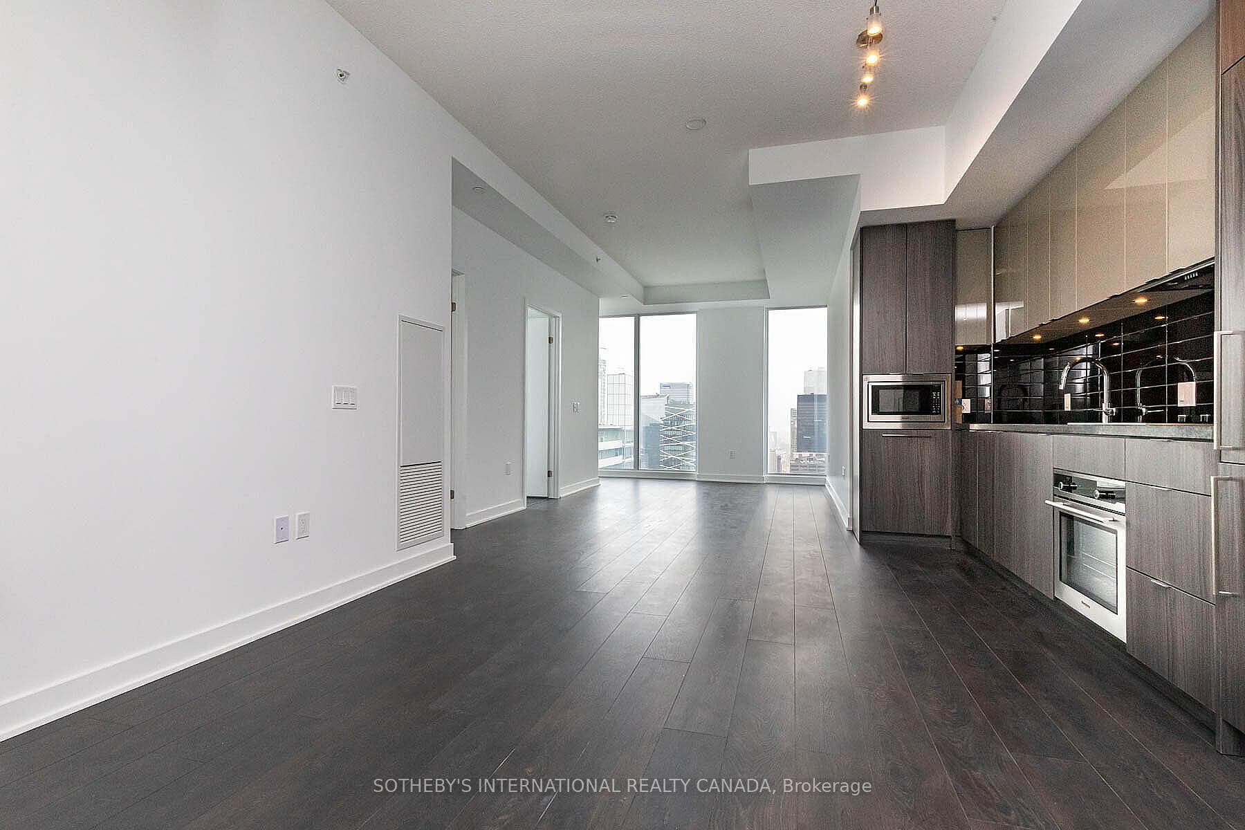 125 Blue Jays Way Unit 5506 photo 1