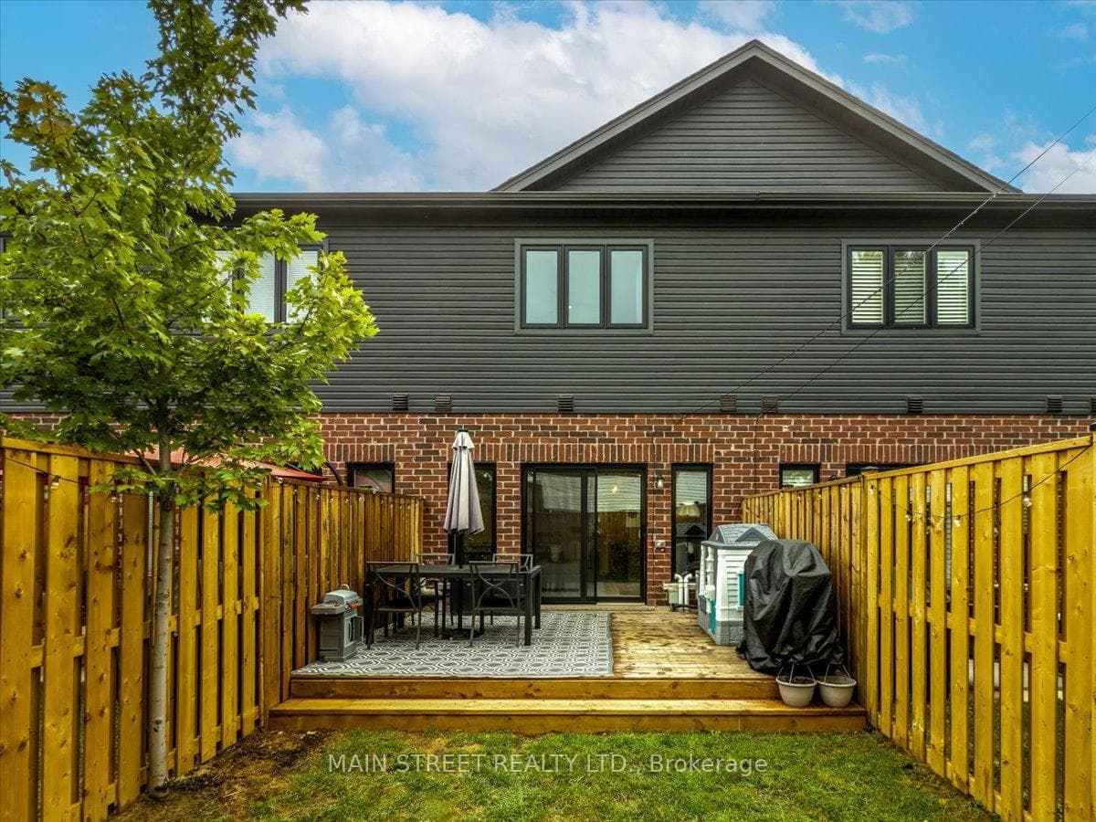 57 Gibson Avenue photo 33