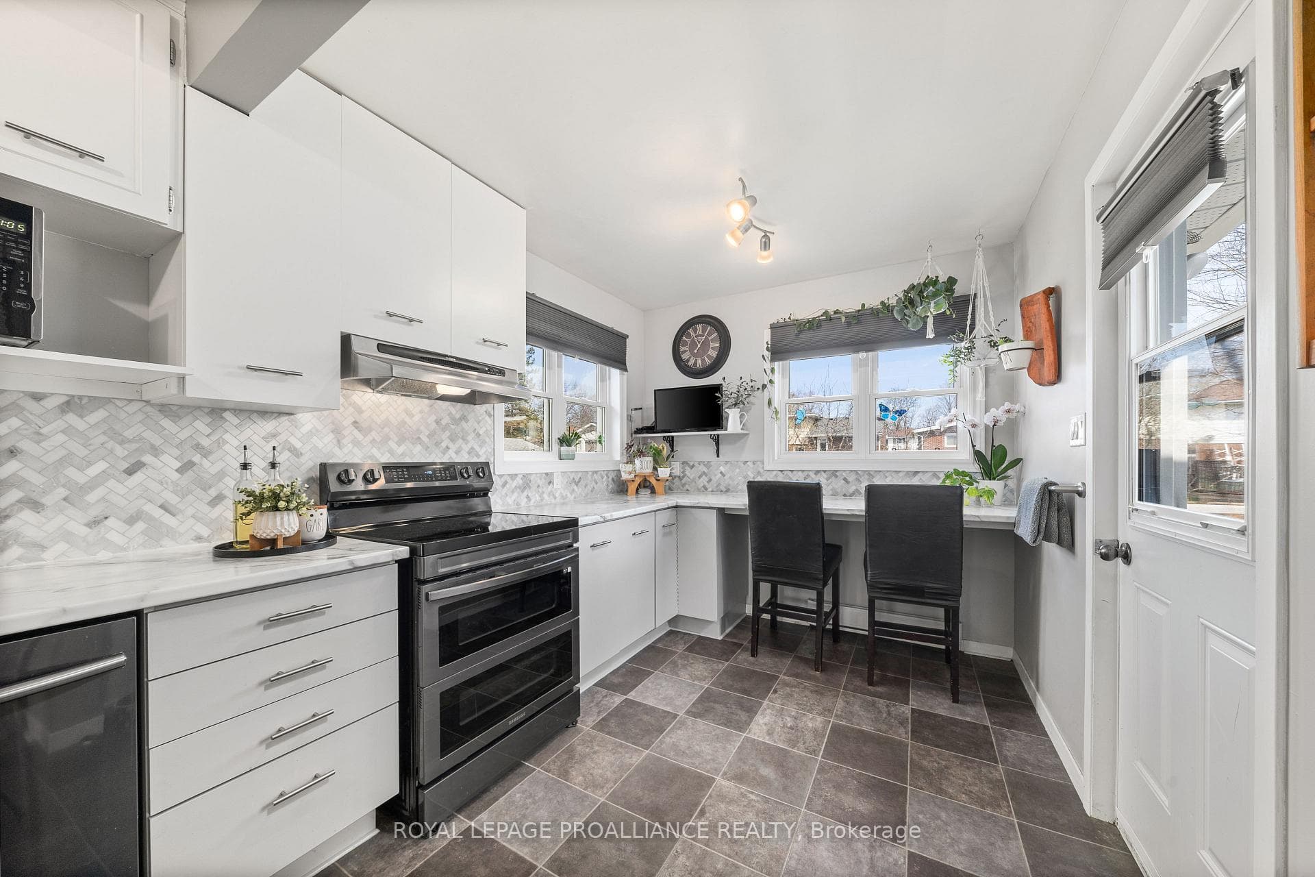 21 McQuade Drive photo 7