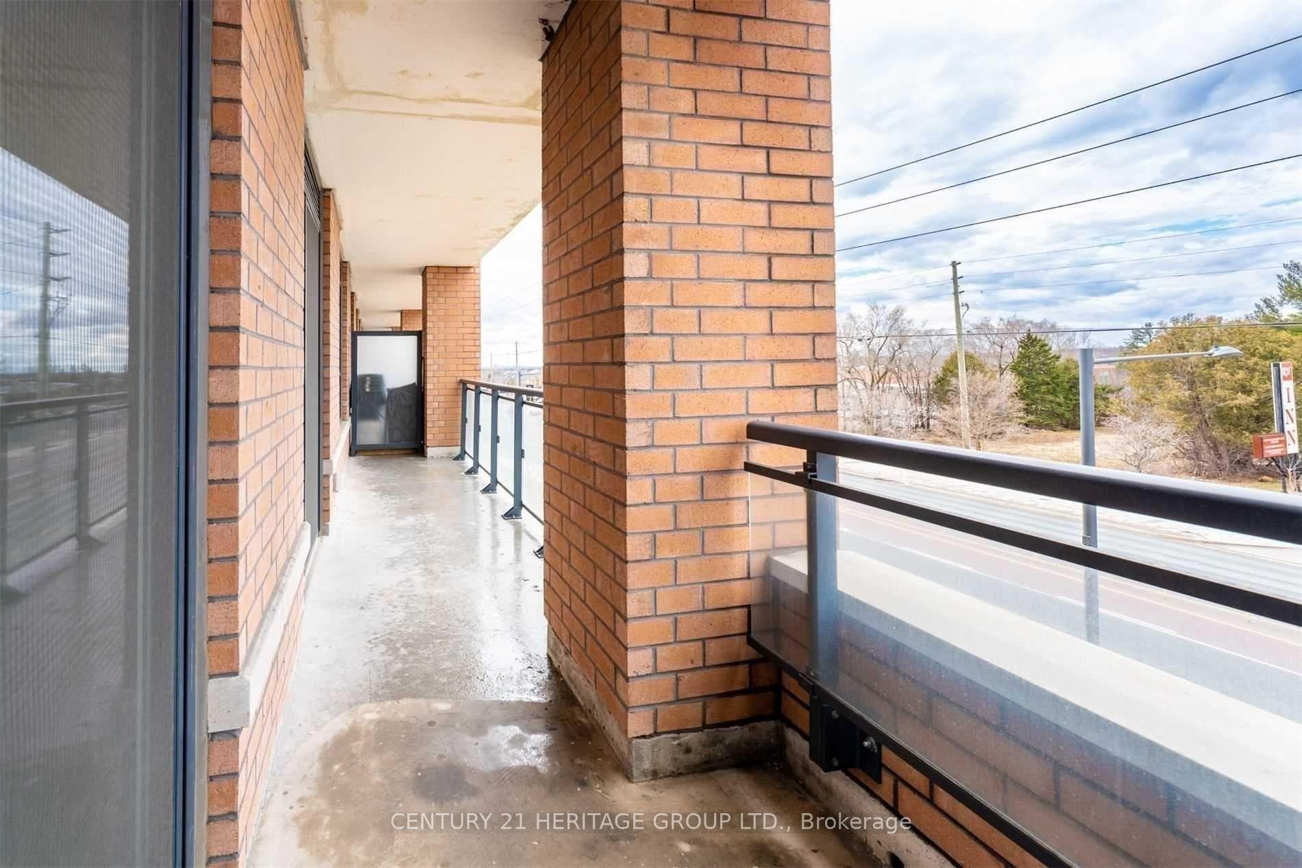 11611 Yonge Street Unit 319 photo 20