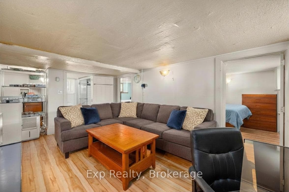 8699 Old Hasting Road photo 28