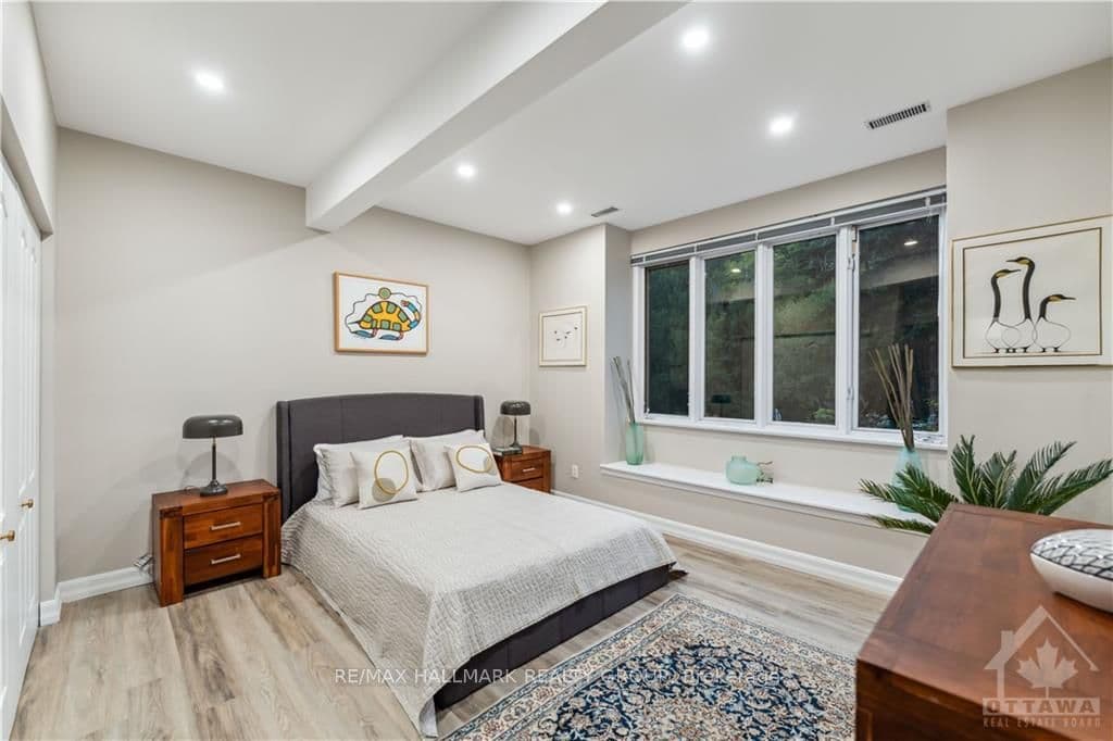 800 NIVENS Place photo 26