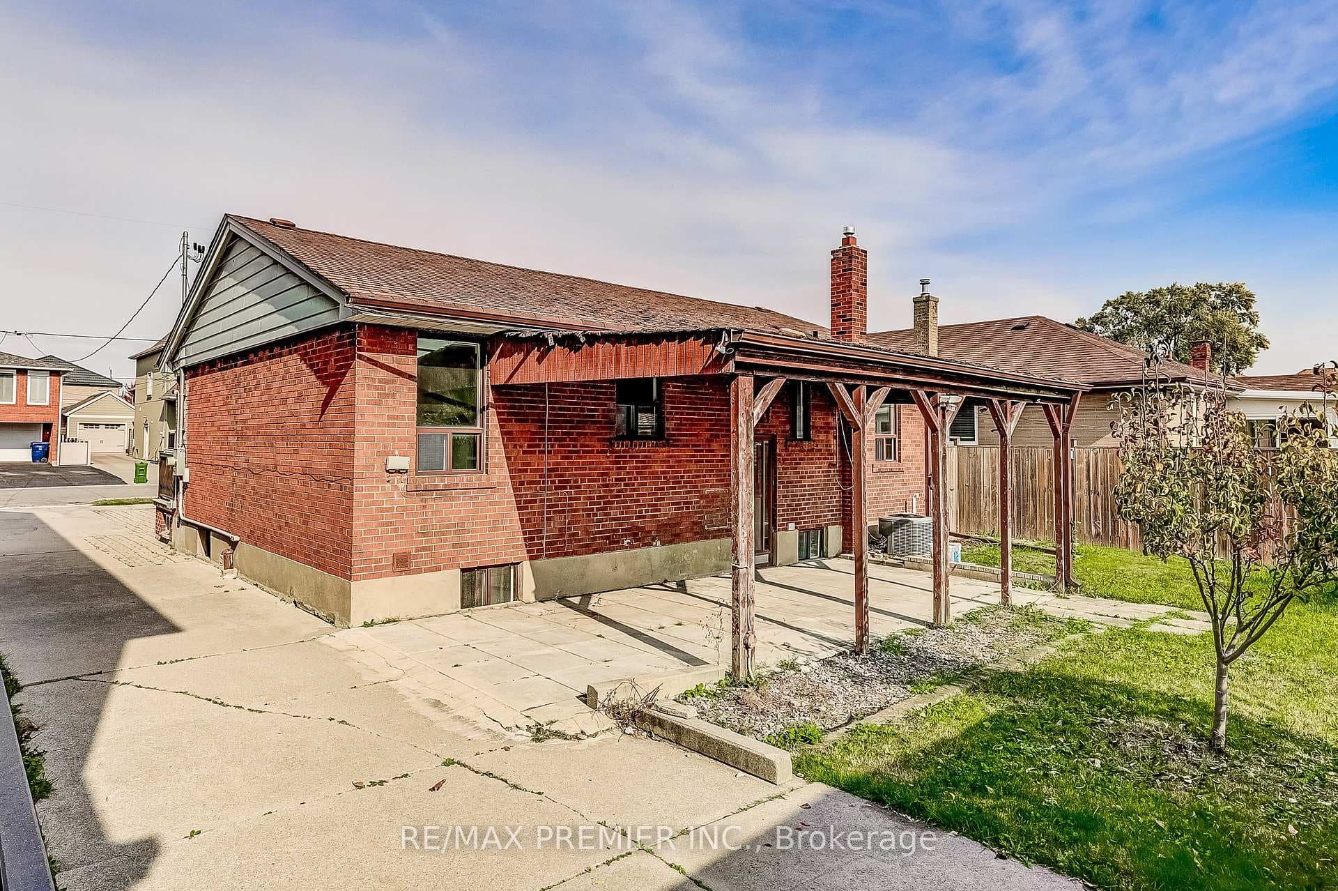 47 Plewes Road photo 30