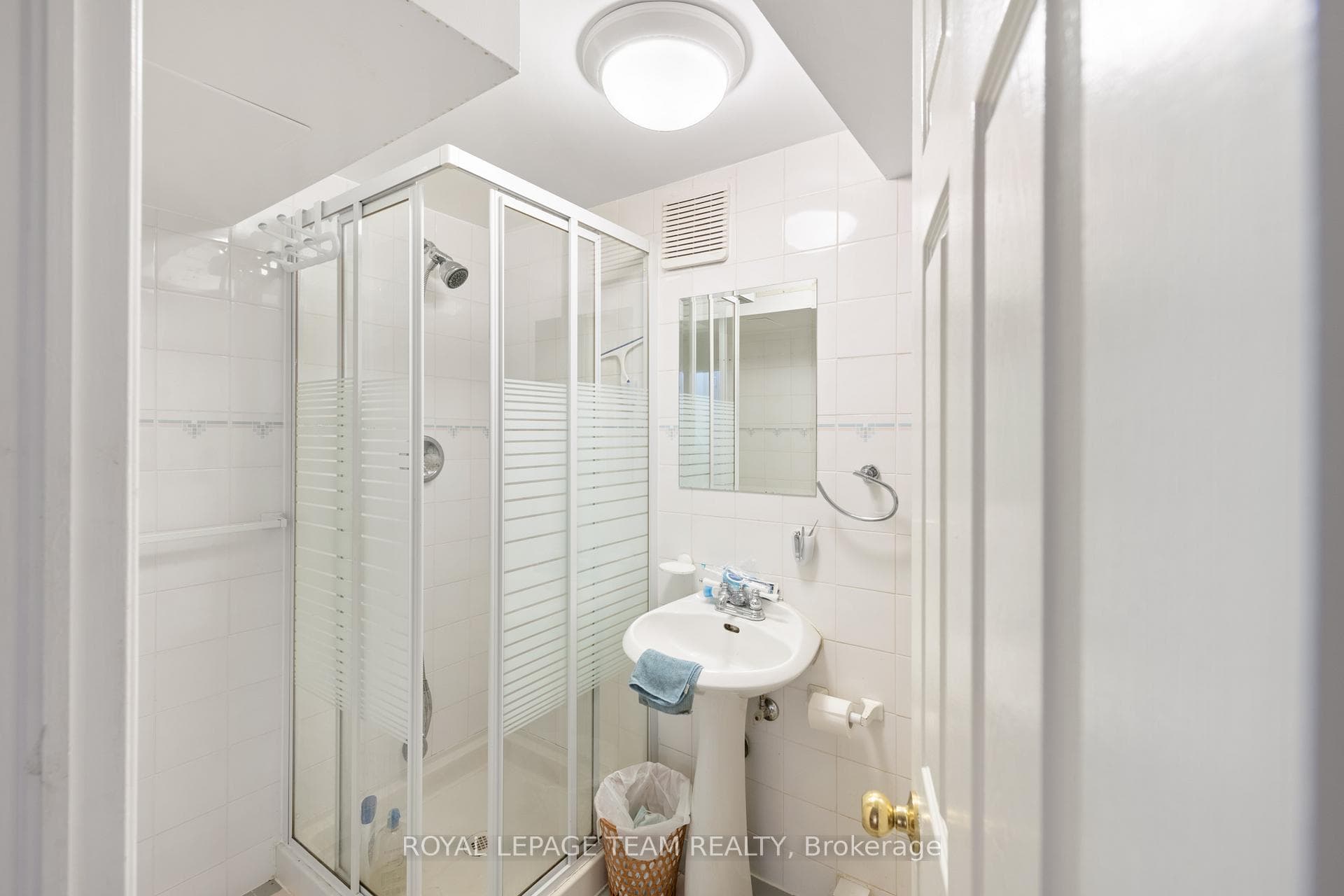 790 Hamlet Road photo 25