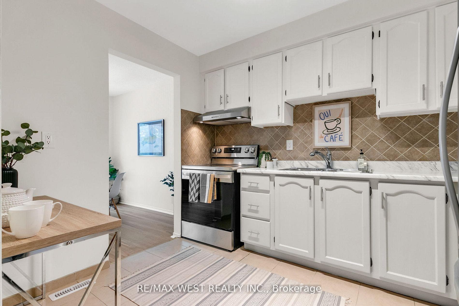 60 Hanson Road Unit 81 photo 7
