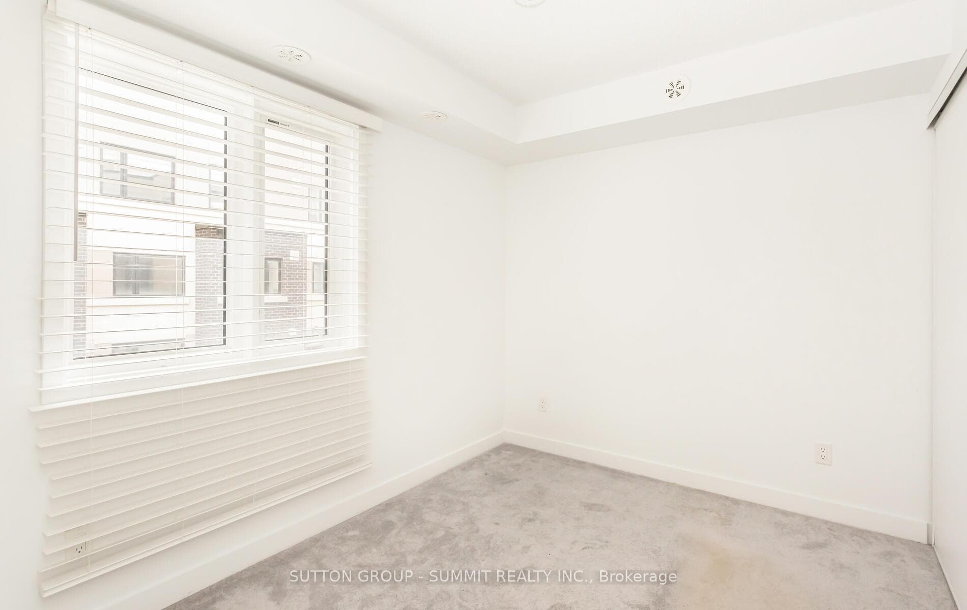1137 Cooke Street Unit 207 photo 6