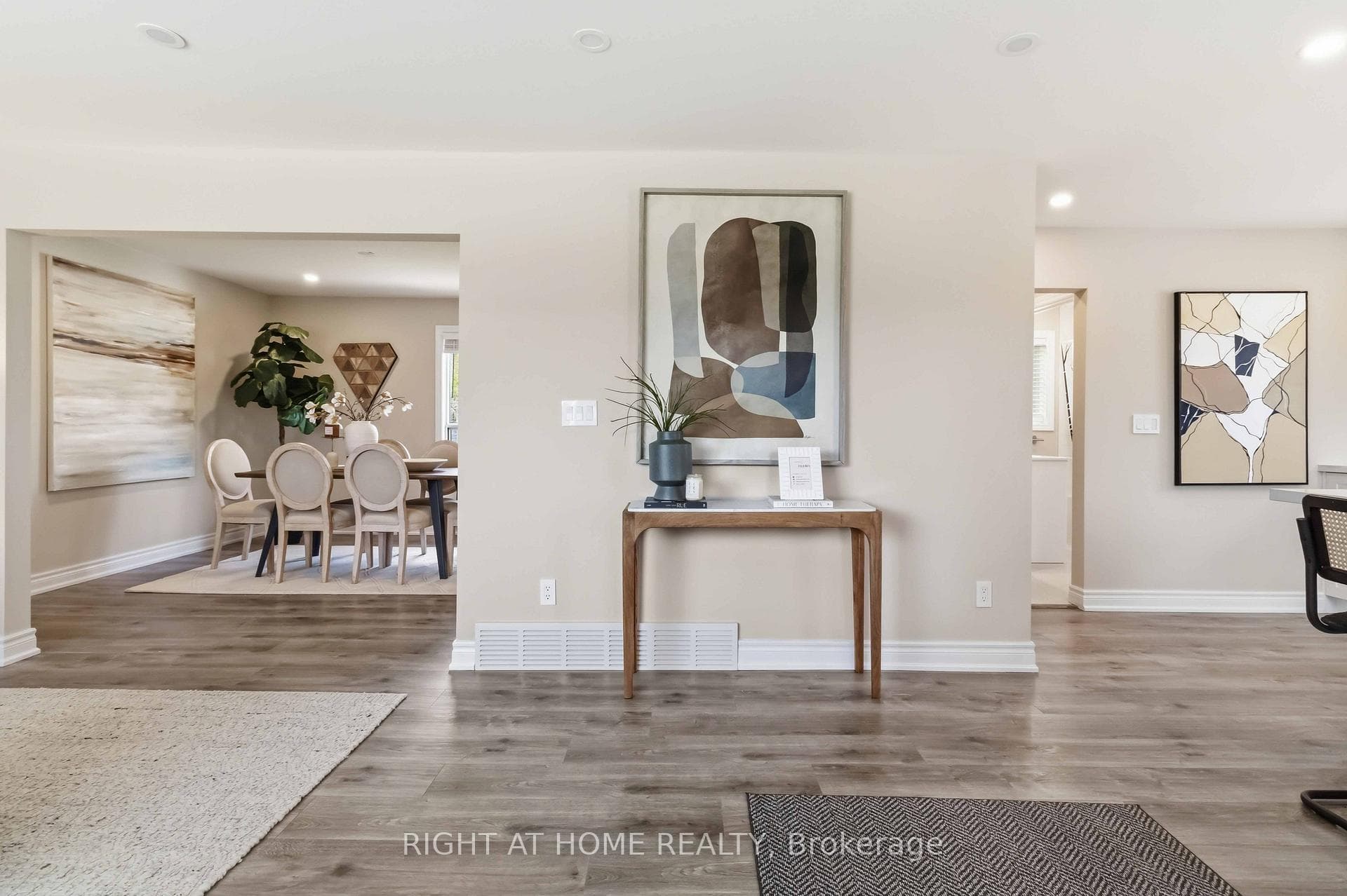 12 Rosalie Avenue photo 6