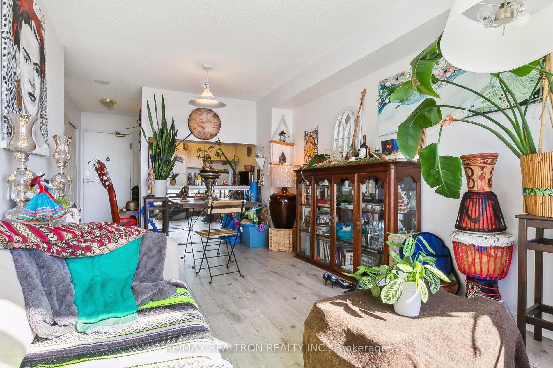 8 Hillcrest Avenue Unit 3002 photo 13