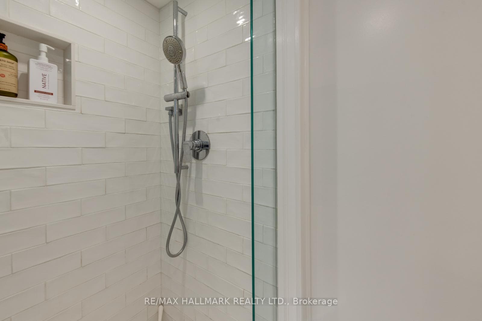 36 Hertle Avenue photo 32