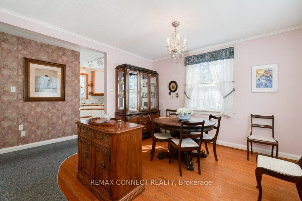 5 Queensgrove Road photo 7