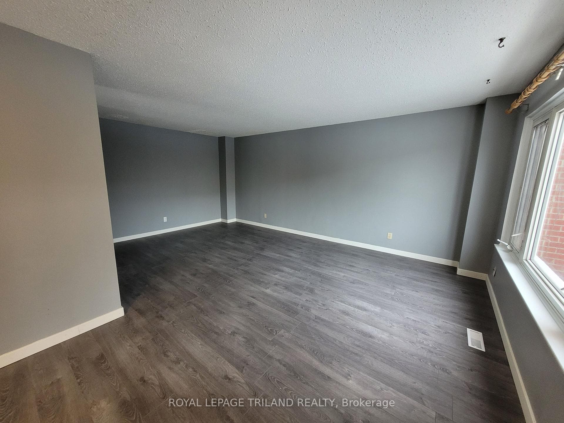 358 Homestead Court Unit 7 photo 7
