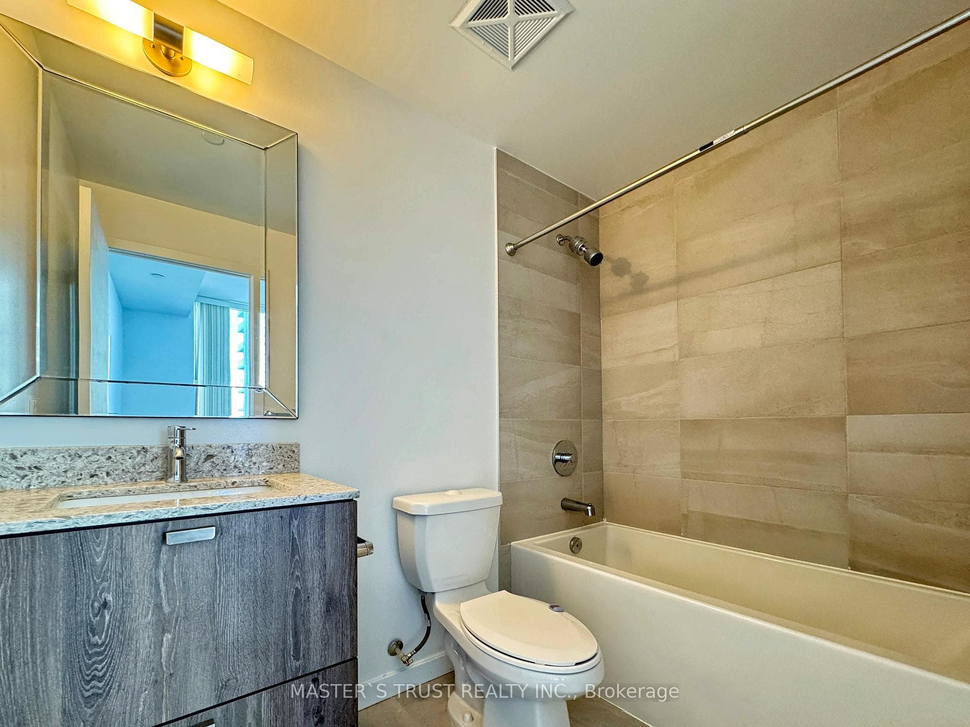 56 Forest Manor Road Unit 1907 photo 9
