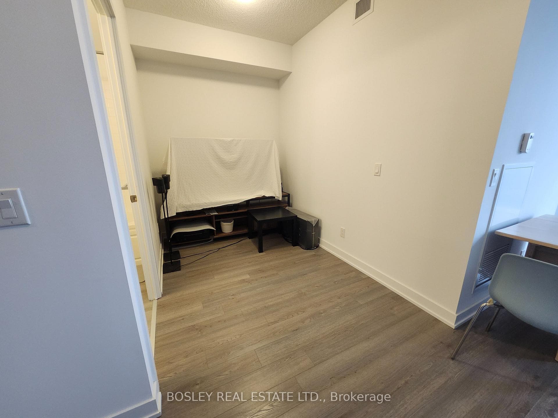 5180 Yonge Street Unit 2302 photo 9