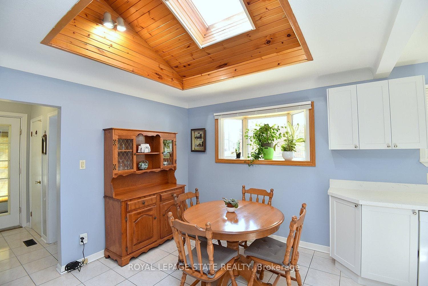 10 Alderney Avenue photo 14
