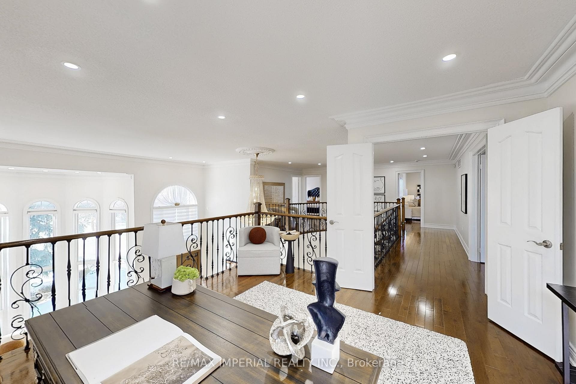 66 Hillhurst Drive photo 25