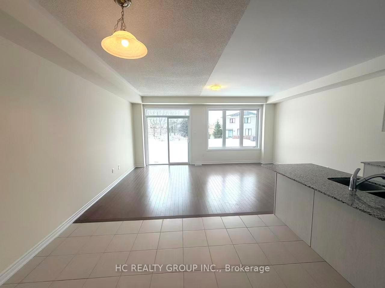 693 Ribstone Court photo 7