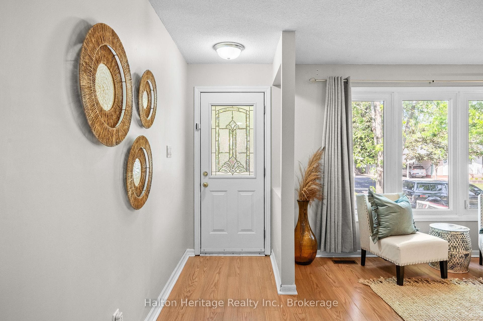 2118 Cavendish Drive photo 7