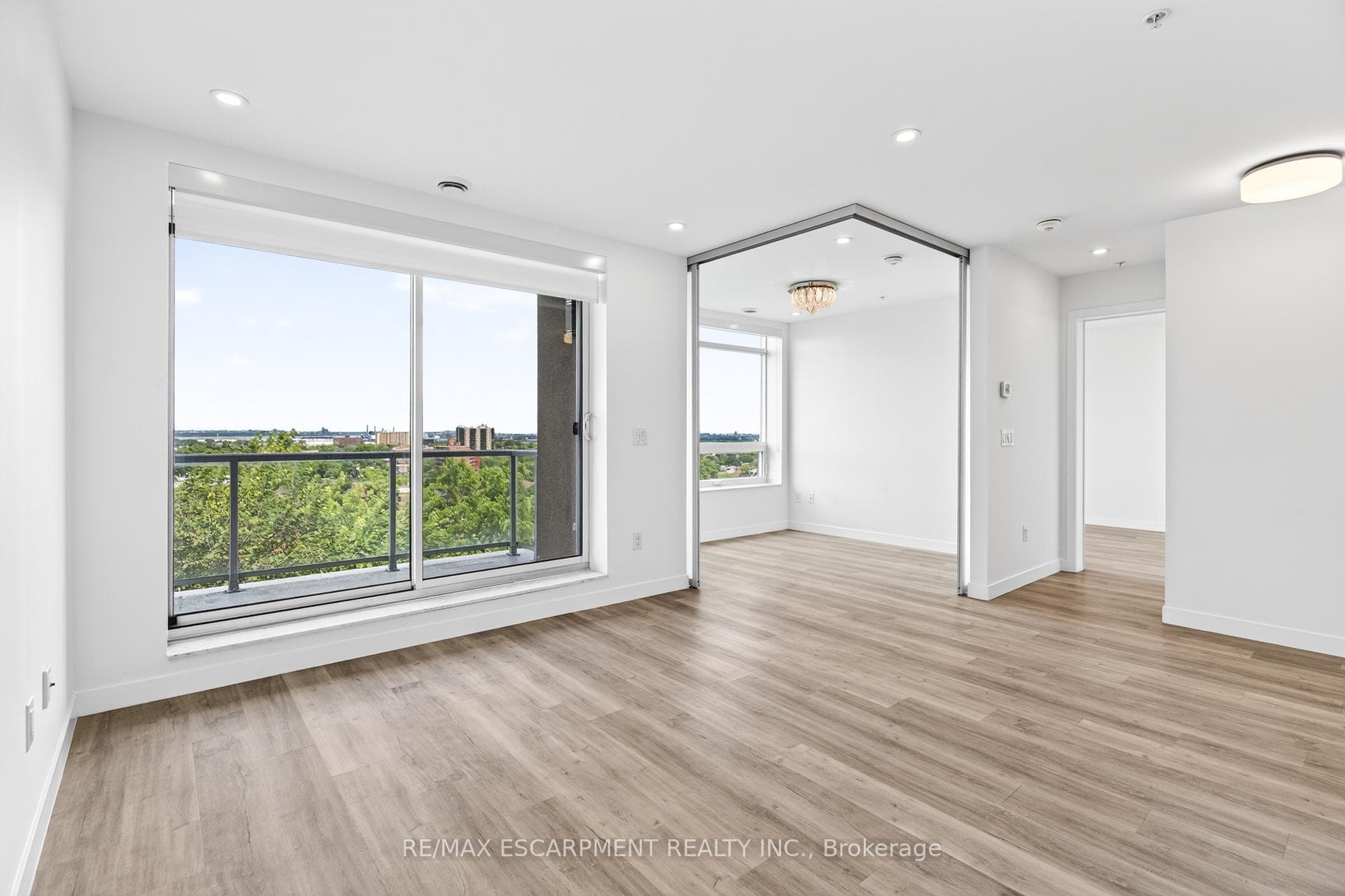 479 Charlton Avenue Unit 506 photo 16
