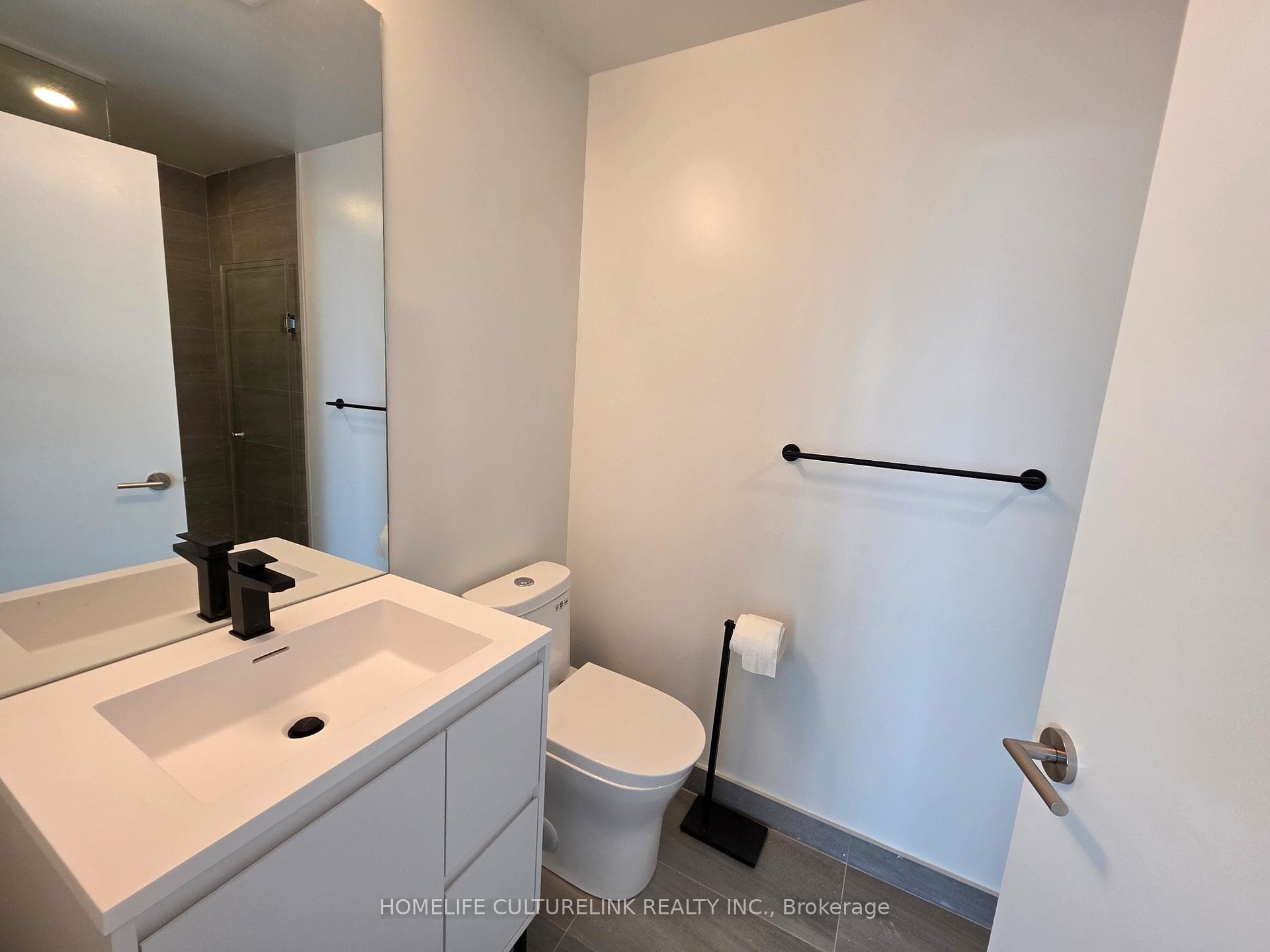 1 Quarrington Lane Unit 3017 photo 13